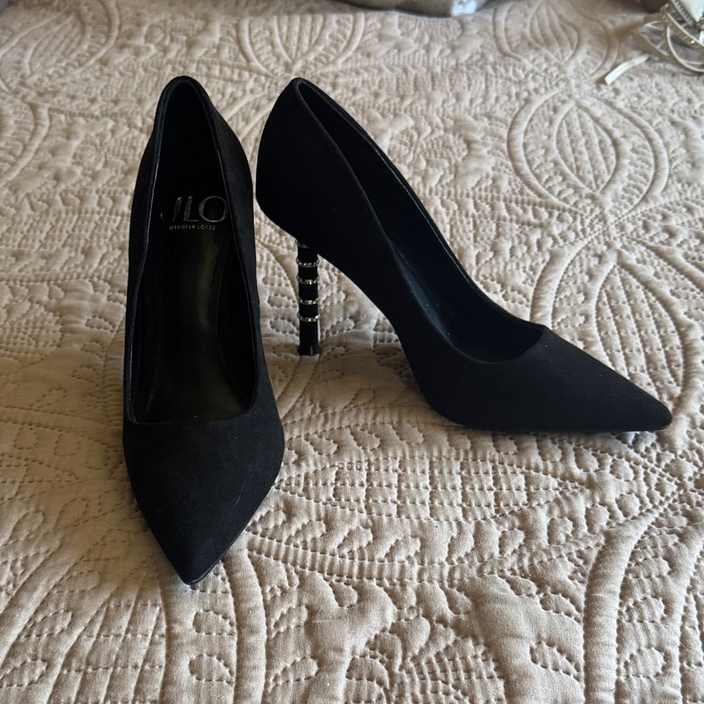Jennifer Lopez Black Heels with rhinestone accent size 7